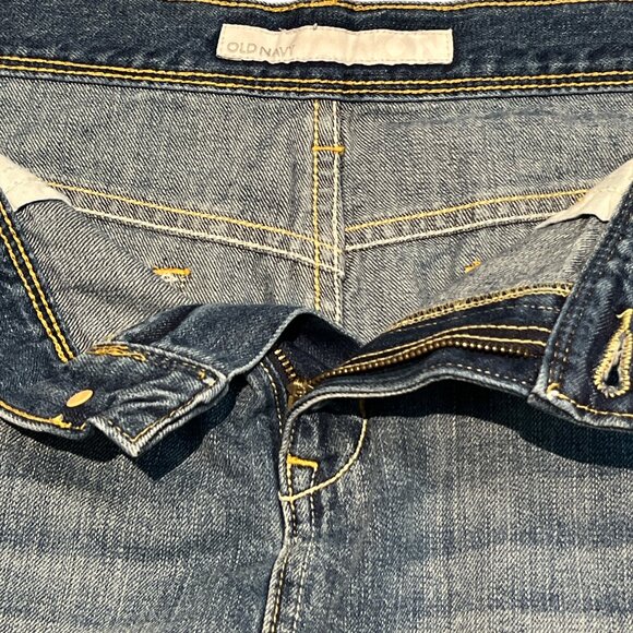 OLD NAVY Distressed Denim Mini Jean Skirt Size 12 Zip Up 5 Pocket Design - Picture 5 of 10